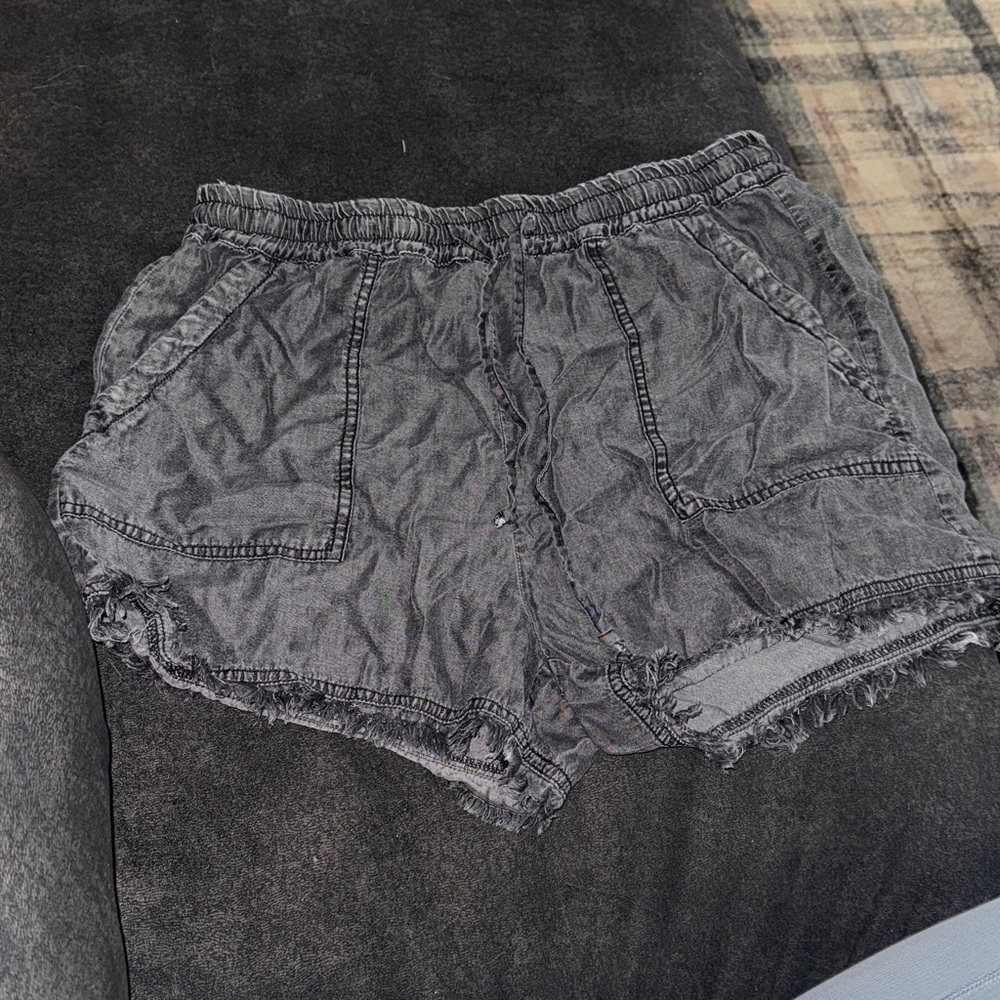 Black flowy shorts